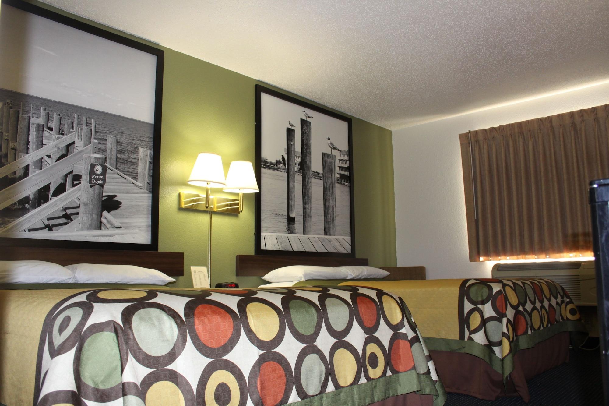 Super 8 By Wyndham Newport News/Jefferson Ave. Hotel Exterior photo